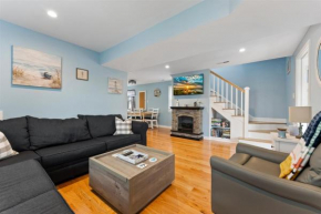 Newly Renovated 4 Bedroom Home Only 2 Blocks From The Beach!